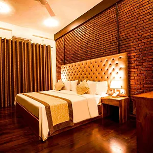  Hotel Manthra Leisure Sri Lanka